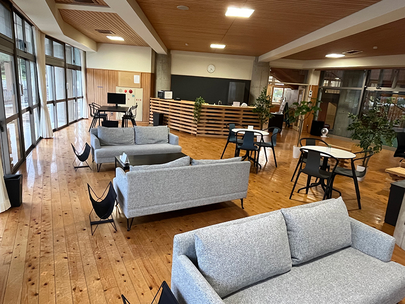 BENCH（ベンチ）の写真